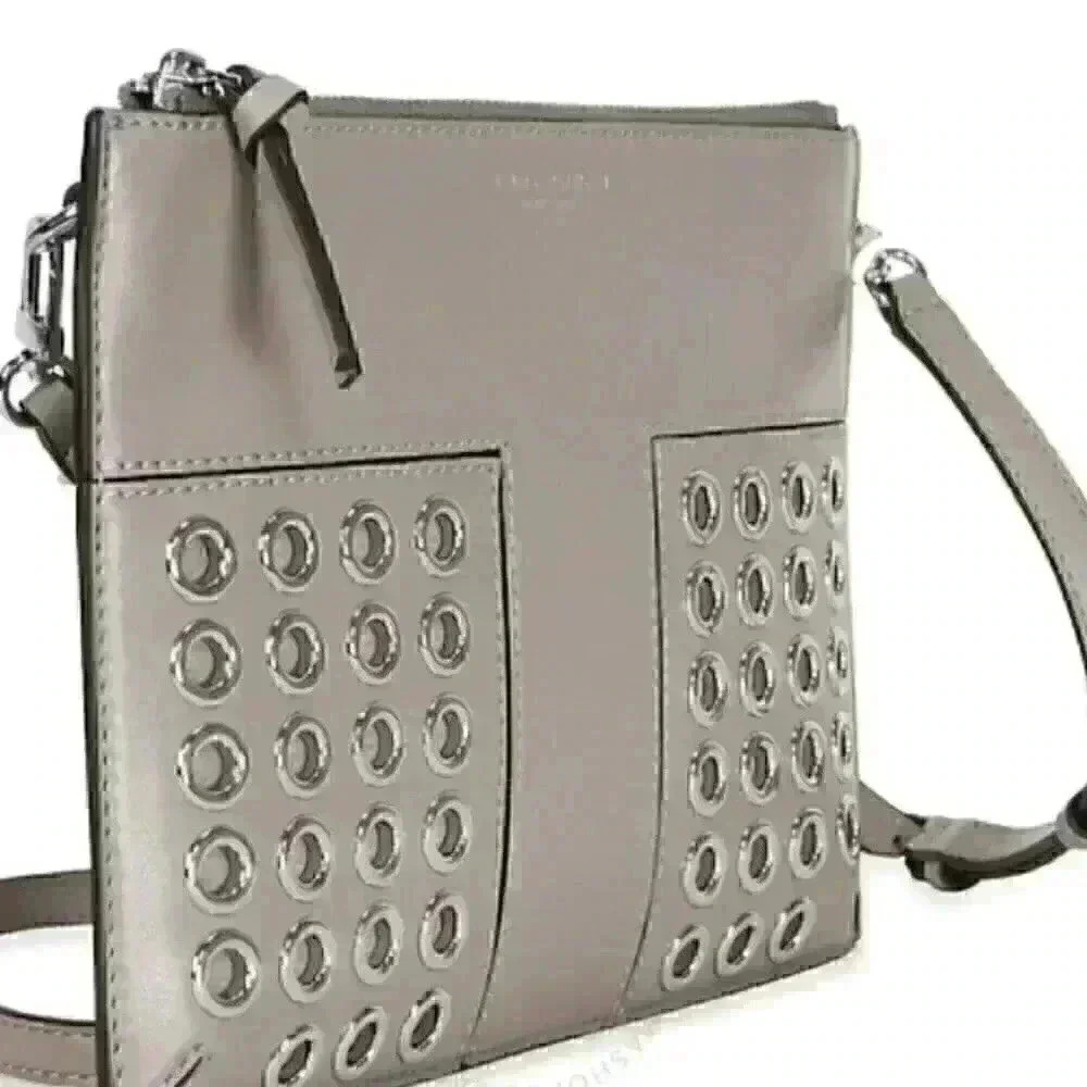 NWOT! Authentic Tory Burch block T grommet mini crossbody Bag/clutch Purse